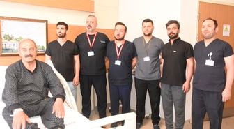 5,5 saat süren ameliyatla sağlığına kavuştu