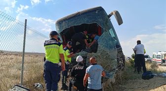Aksaray'da otobüs yoldan çıktı; yaralılar var
