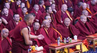Albüm: Budist Rahipler, Tibet Budizmi'nin En Yüksek Akademik Unvanı İçin Ön Değerlendirmeyi Tamamladı