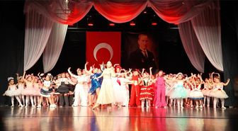 Aylar süren emek sahnede alkış aldı