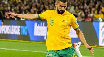 Aziz Behich Türk mü, Avusturalyalı mı? Aziz Behich aslen nereli?