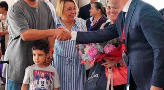 Çukurova Uluslararası Havalimanı'nda 10 milyonuncu yolcu karşılandı