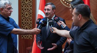 Cumhurbaşkanı Yardımcısı Yılmaz Tahran'da açıklamalarda bulundu Açıklaması