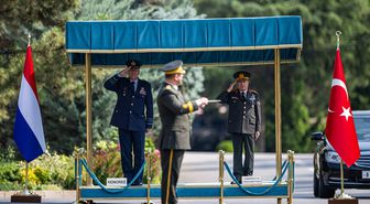 Genelkurmay Başkanı Orgeneral Bayraktaroğlu, Hollandalı mevkidaşı Eichelsheim ile görüştü