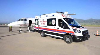 Hacda rahatsızlanan vatandaş ambulans uçakla Türkiye'ye getirildi