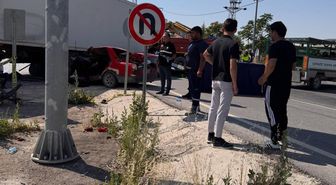 Tır ile otomobil çarpıştı: 2 ölü, 2 yaralı