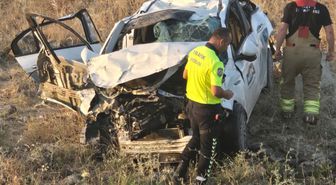 Şırnak'ta otomobil tarlaya uçtu: 1 ölü, 2 yaralı