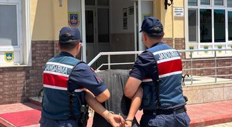 Alanya'da kendisini jandarma olarak tanıtıp hesap ödemediği iddia edilen zanlı yakalandı