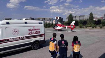 Ambulans helikopter beyin kanaması geçiren hasta için havalandı