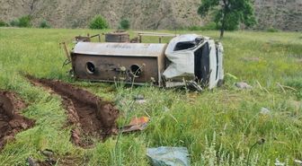 Bingöl'de devrilen su tankerindeki 1 kişi öldü, 1 kişi yaralandı