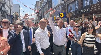 CHP Grup Başkanı Özel, Zonguldak'ta vatandaşlarla bir araya geldi