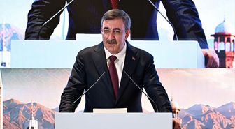 Cumhurbaşkanı Yardımcısı Yılmaz: Türkiye-Pakistan dostluğu ticaret ve yatırımla güçlendirilmeli