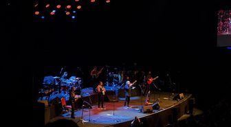Gipsy Kings by Andre Reyes, 'Viva El Arte' turnesi kapsamında İstanbul'da sahne aldı