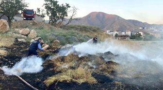 Hakkari'de ot yangını