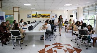 Kadınların dijital becerilerini geliştirmek için 4 ülkeden 32 katılımcı bir araya geldi