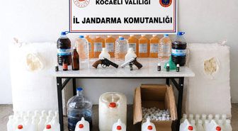 Kocaeli'de kaçakçılık operasyonu: 1 milyon 350 bin liralık kaçak ürün ele geçirildi