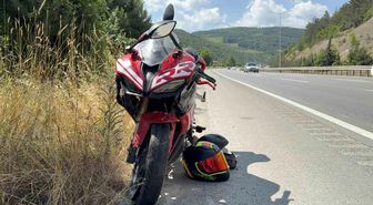 Motosiklet tıra arkadan çarptı: 2 yaralı