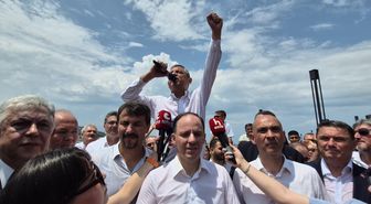 Özgür Özel: Sokakta milletle yürümek iktidara işaret eder