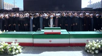 İran'ın eski lideri Hamaney için Tahran'da cenaze namazı kılındı
