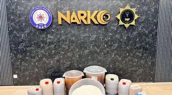 İstanbul'da düzenlenen operasyonda 239 kilo sentetik uyuşturucu ele geçirildi