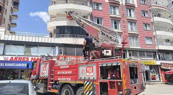 Mardin'de bir apartmanda çıkan yangında 3'ü çocuk 7 kişi dumandan etkilendi