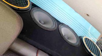 Yüksek sesle müzik açan 2 sürücüye toplam 246 bin 898 TL ceza