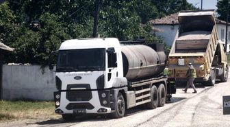 Biga Geyikkırı Köyü yolu yenilendi