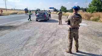 Bilecik'te jandarma denetimlerinde 73 bin 377 lira ceza kesildi