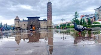 Erzurum ve Ardahan için 'sarı' kodlu uyarı: Kuvvetli sağanak ve sel riski
