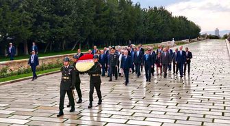 NATO heyetinden Anıtkabir'e ziyaret