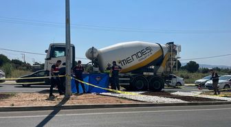 Beton mikserinin çarptığı yaya öldü
