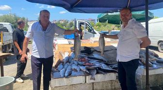 Çarşambalı balıkçı ikizler 40 yıldır aynı tezgahta