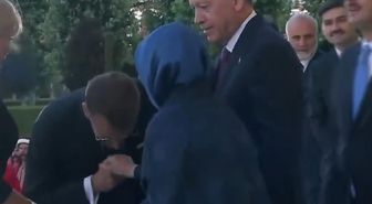 Fransa Cumhurbaşkanı Macron, Emine Erdoğan’ın elini öpmeye çalıştı