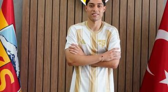 Kayserispor, Talha Sarıarslan ile 3 yıllık yeni sözleşme uzattı