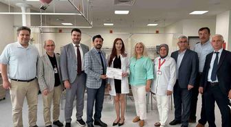 Kütahya Şehir Hastanesi'nde genel cerrahi uzmanı sevinci