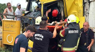 Mersin'de tırlar kafa kafaya çarpıştı: 1 ölü, 2 yaralı