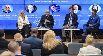 Ankara'da 'Ukrayna'nın Avrupa Güvenlik Mimarisine Entegrasyonu' Paneli Düzenlendi
