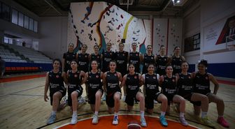 18 Yaş Altı Kız Basketbol Milli Takımı'nın Çanakkale kampı sona erdi