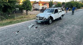 Bilecik'te maddi hasarla atlatılan trafik kazası