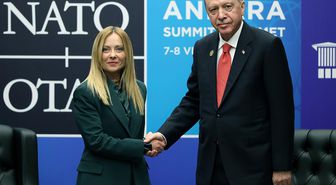 Erdoğan'dan Meloni'ye: AB ile son pürüzleri kaldıralım