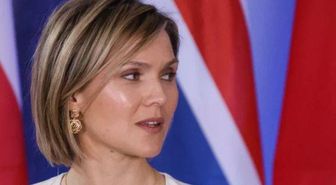 İzlanda Başbakanı Kristrun Frostadottir kimdir? Kristrun Frostadottir kaç yaşında, nereli, evli mi?