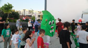 ÖZEN GRUP VE BURSA KANSERLE SAVAŞ DERNEĞİ'NDEN HASTA ÇOCUKLARA MORAL DOLU ETKİNLİK