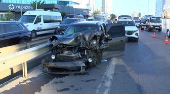 Pendik'te zincirleme kaza: 2 yaralı