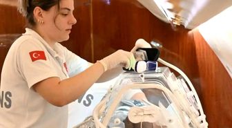 Şırnak'ta 4 aylık kalp hastası bebek ambulans uçakla İstanbul'a sevk edildi