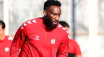 Sivasspor, Aaron Appindangoye'nin sözleşmesini yeniledi