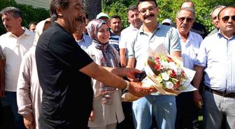 Gönüllere dokunan Emirdağ Kaymakamı konvoyla uğurlandı