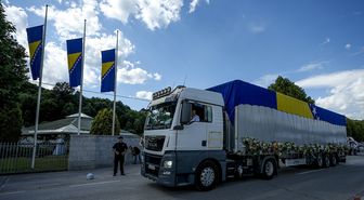 Srebrenitsa Soykırımı'nın 31'inci yılında toprağa verilecek 10 cenaze gözyaşlarıyla karşılandı