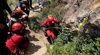 Çorum'da mağarada mahsur kaldığı ihbar edilen kişi için çalışmalara yeniden başlandı