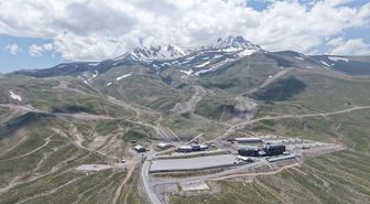 Erciyes'teki 27 bin metrelik teleferik ve telesiyej halatlarının 'röntgen'i çekiliyor