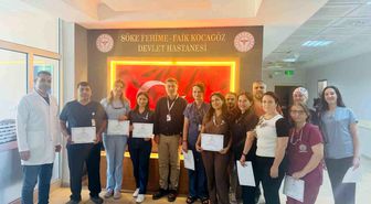 Hayata umut olan sağlık çalışanları onurlandırıldı